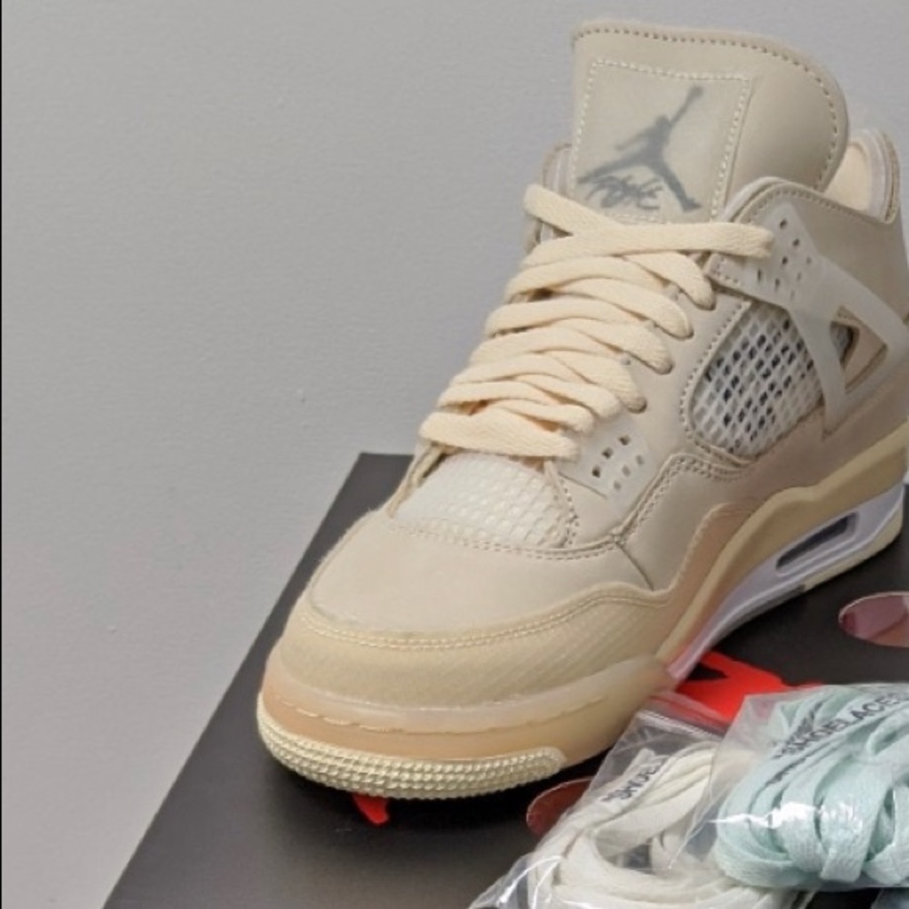Jordan 4 Retro Off-White Sail